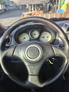 Toyota Rav4 2.0дизел 116к.с. - 6750 лв. / 3451.22 € - 93561544 8