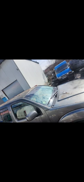 Nissan Pathfinder 2.5dci 