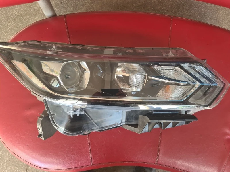 Nissan Qashqai 1, 5 DCI-110 PS- K9K636, снимка 12 - Автомобили и джипове - 42148237