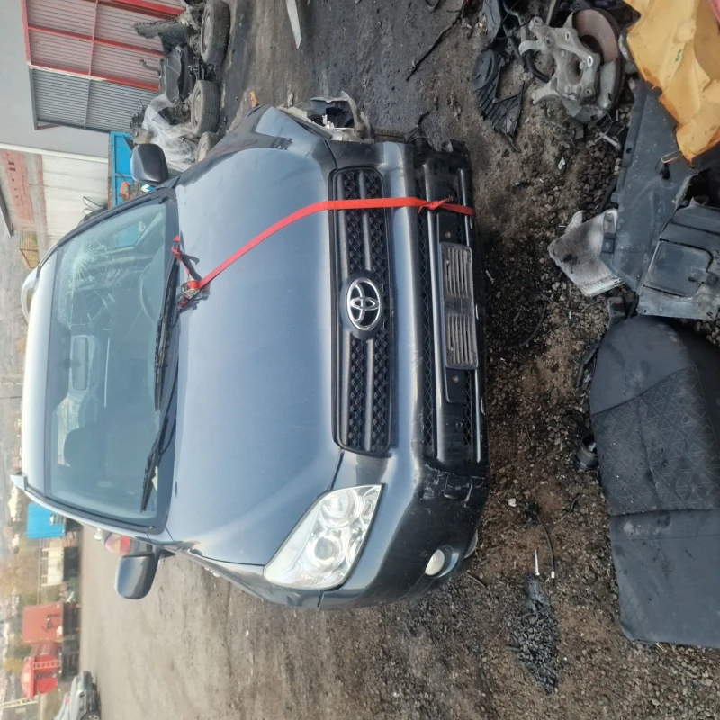 Toyota Rav4 2.2 d4d, снимка 2 - Автомобили и джипове - 47805194