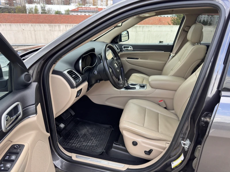 Jeep Grand cherokee Limited 4х4 нови зимни гуми,  автокаско, обслужен, снимка 10 - Автомобили и джипове - 52544566