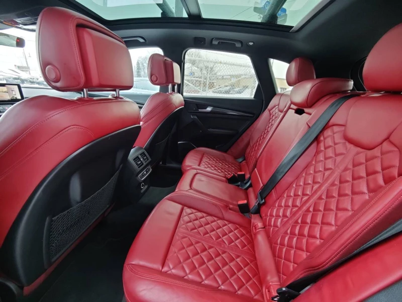 Audi SQ5 2020* MATRIX* BLACK OPTIC* 8ZF* PANO* KOMFORT* S-L, снимка 11 - Автомобили и джипове - 53373956