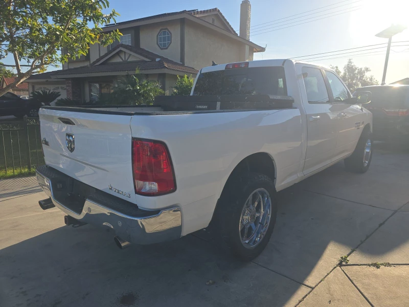 Dodge RAM 1500, снимка 4 - Автомобили и джипове - 53558477