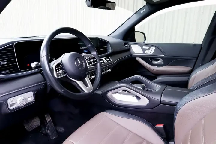 Mercedes-Benz GLE 350 AMG | Loaded | Carfax, снимка 7 - Автомобили и джипове - 54784919