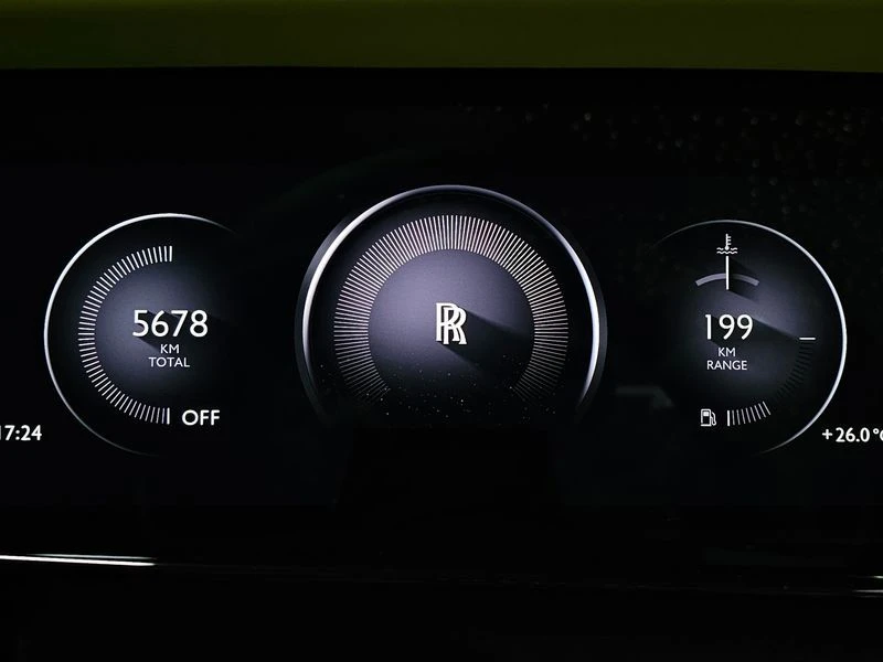 Rolls-Royce Cullinan КРАЙНА ЦЕНА: 450594 EUR, снимка 16 - Автомобили и джипове - 55966852