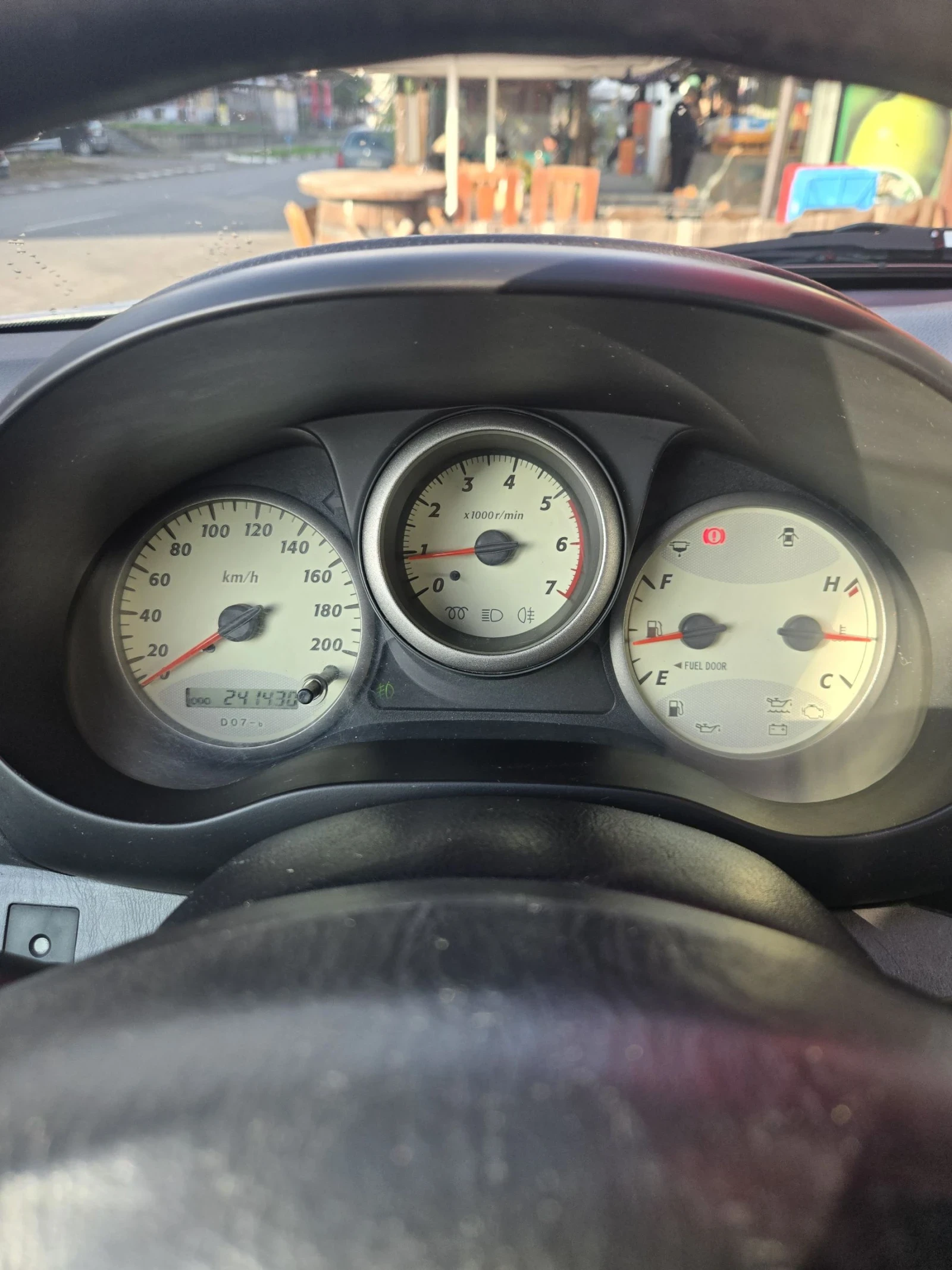 Toyota Rav4 2.0дизел 116к.с. - изображение 7