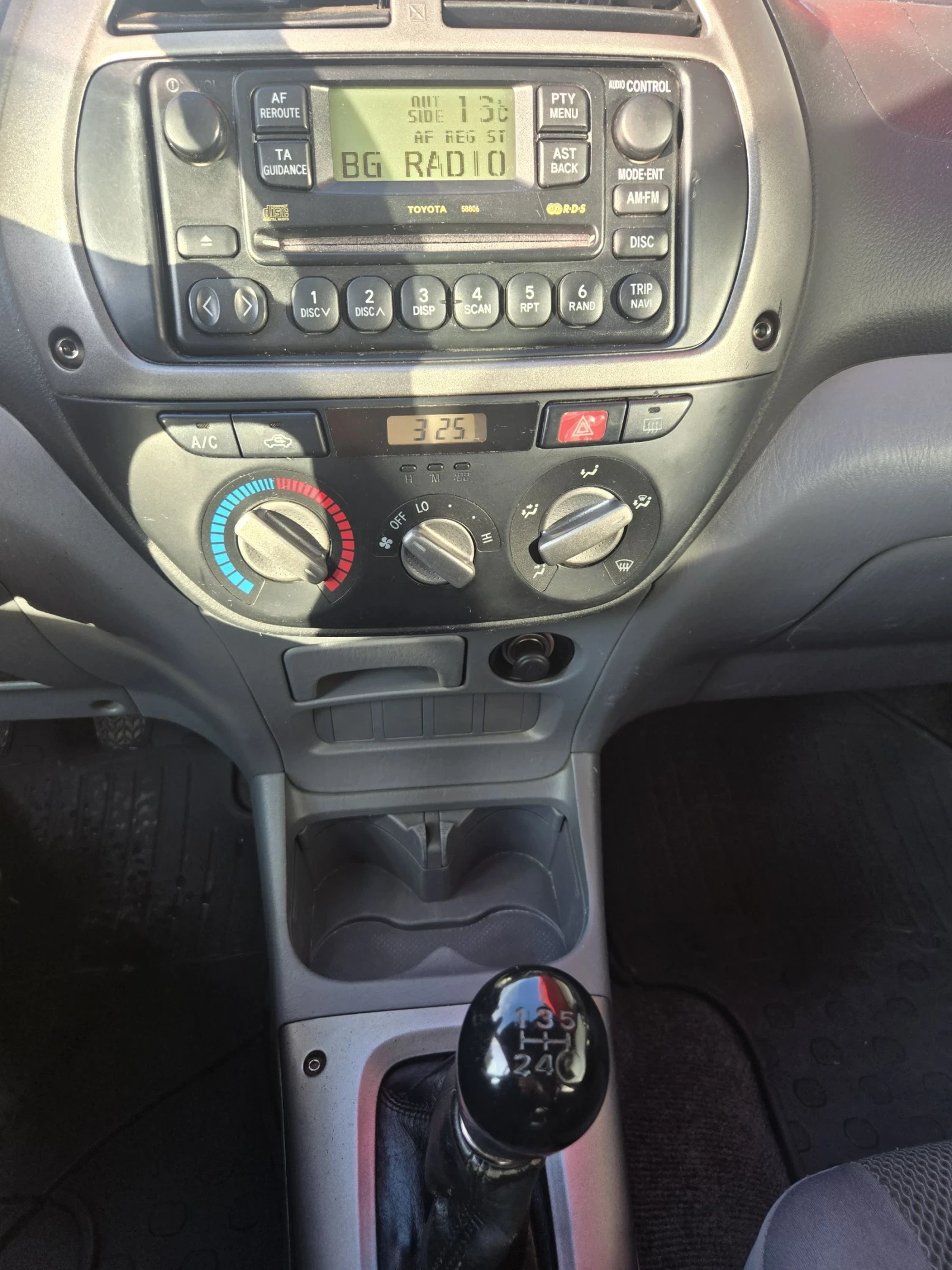 Toyota Rav4 2.0дизел 116к.с. - изображение 9