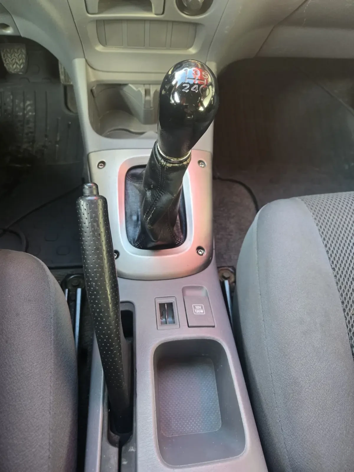 Toyota Rav4 2.0дизел 116к.с. - изображение 10