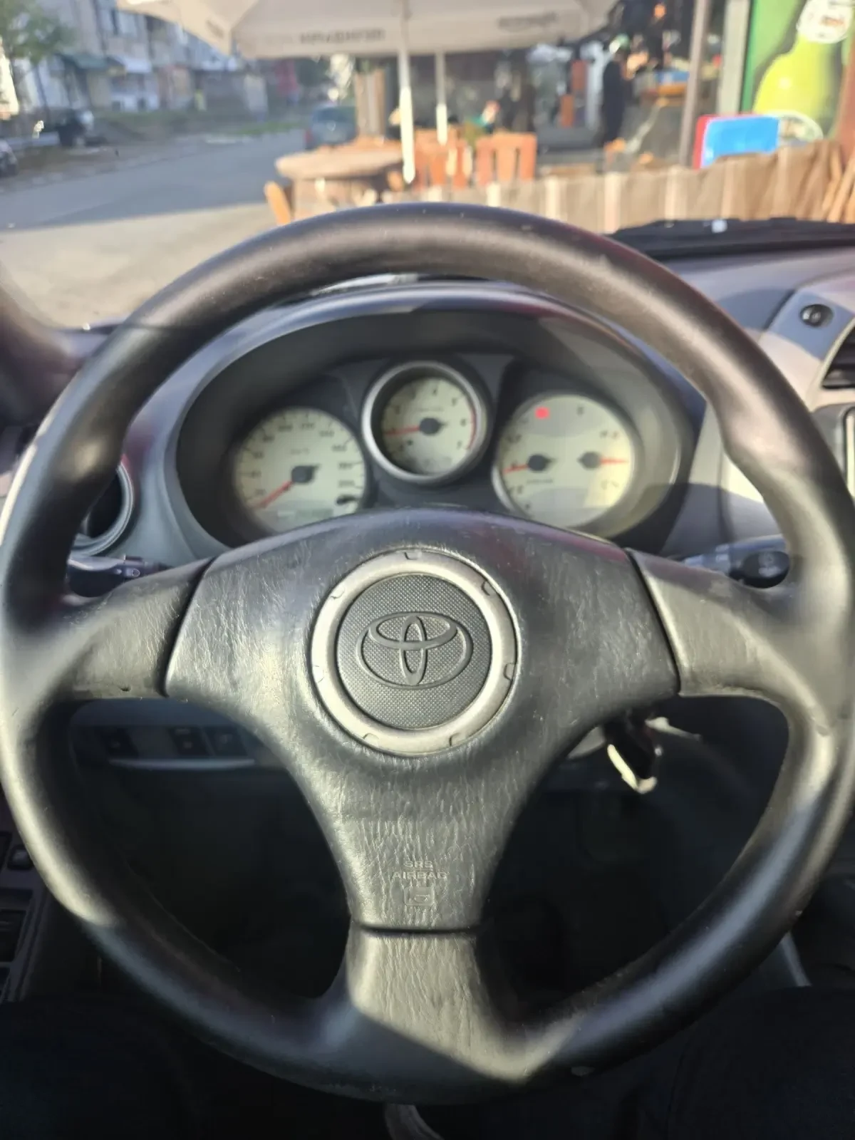 Toyota Rav4 2.0дизел 116к.с. - изображение 8