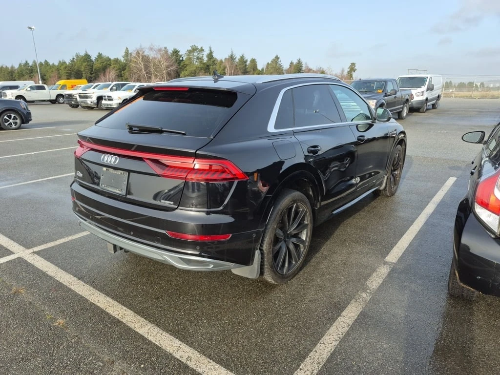 Audi Q8 * TECHNIK * CARFAX * ���� �� �� | Mobile.bg � ����������� 3