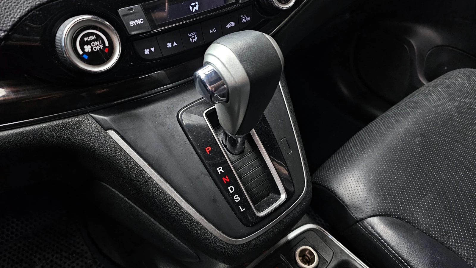 Honda Cr-v 4WD EX.L autogeorge.com - изображение 8