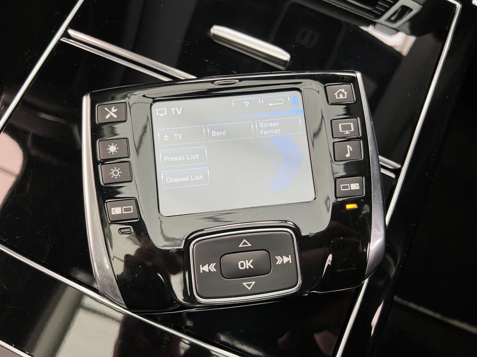 Land Rover Range rover P510 AUTOBIOGRAPHY/4-SEATS/TV/MERIDIAN/PANO/CAMERA | Mobile.bg � ����������� 15