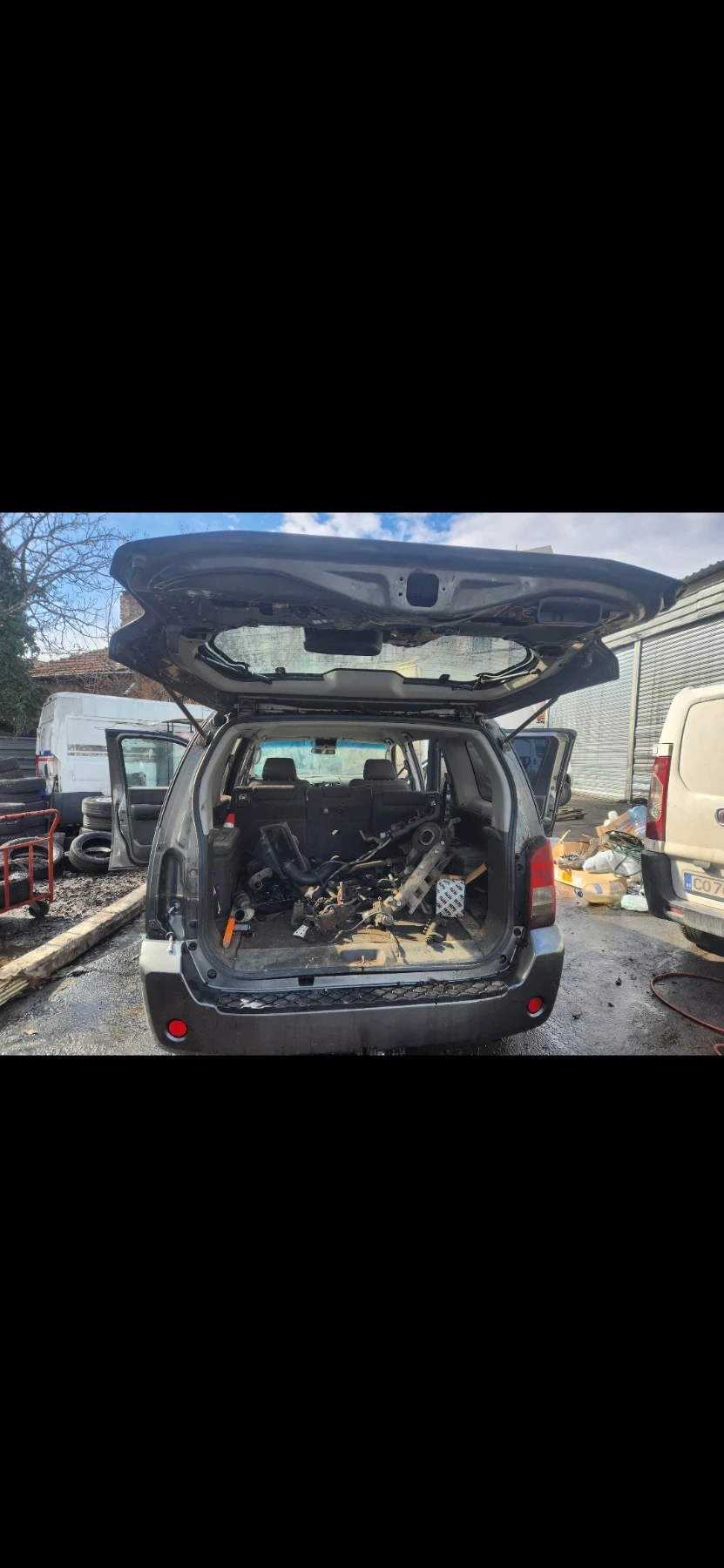 Nissan Pathfinder 2.5dci , снимка 7 - Автомобили и джипове - 53818198