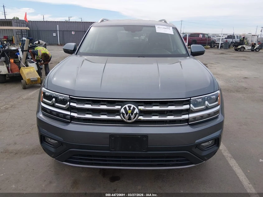 VW Atlas 3.6l Volkswagen 3.6L V6 Se, снимка 12 - Автомобили и джипове - 54141669