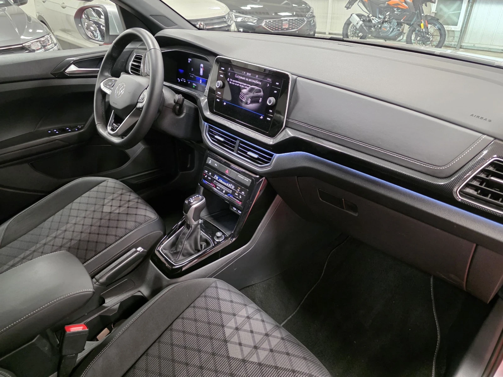 VW T-Cross R | 1.5TSI | DSG7 | IQ Light , снимка 13 - Автомобили и джипове - 54208914
