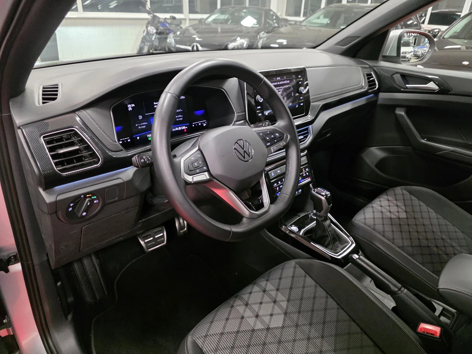 VW T-Cross R | 1.5TSI | DSG7 | IQ Light , снимка 9 - Автомобили и джипове - 54208914