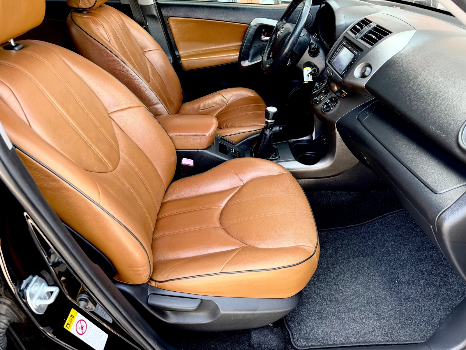 Toyota Rav4 2.0i-������-�������� ����������-���� �������� ���� | Mobile.bg � ����������� 9