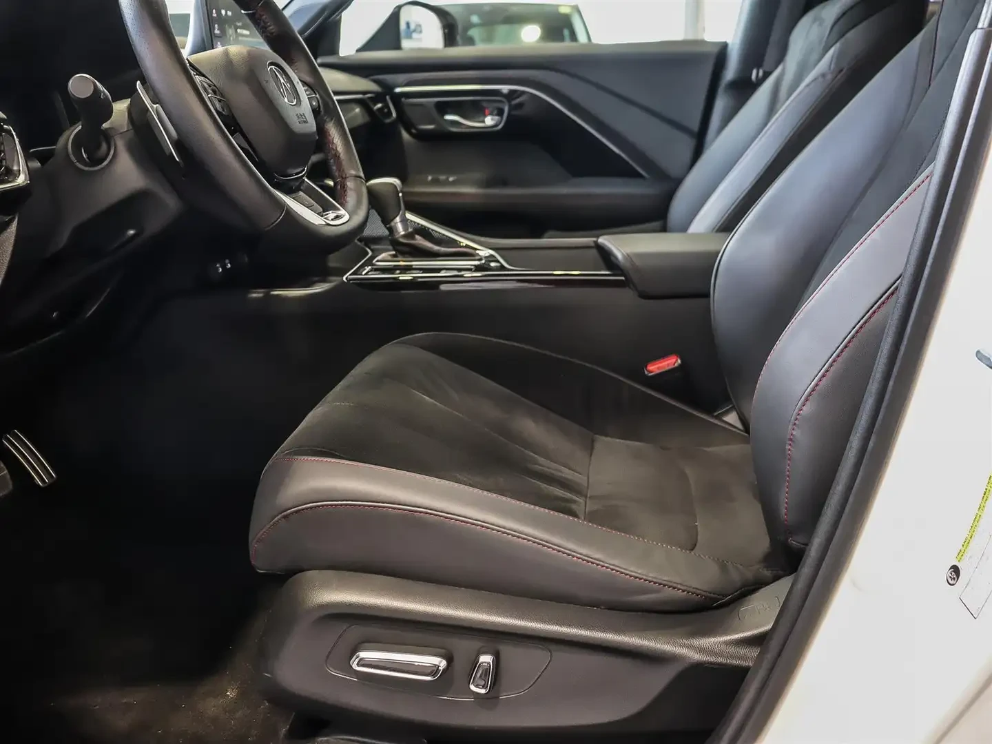 Acura Rdx A-Spec, снимка 10 - Автомобили и джипове - 54881822