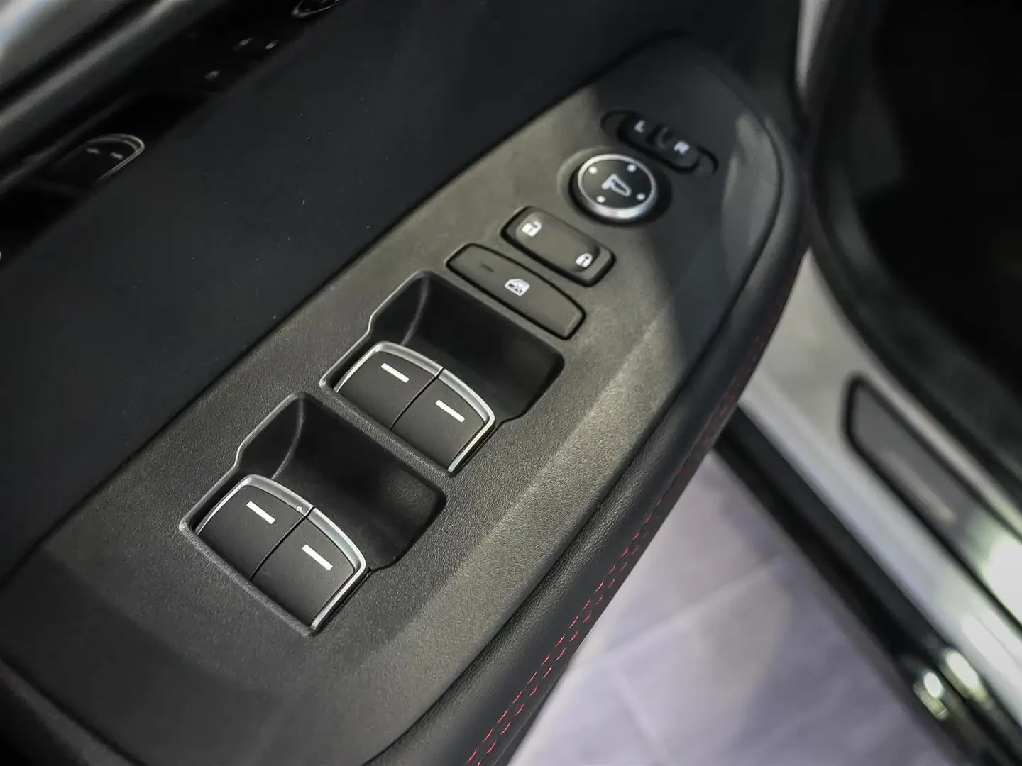 Acura Rdx A-Spec, снимка 8 - Автомобили и джипове - 54881822