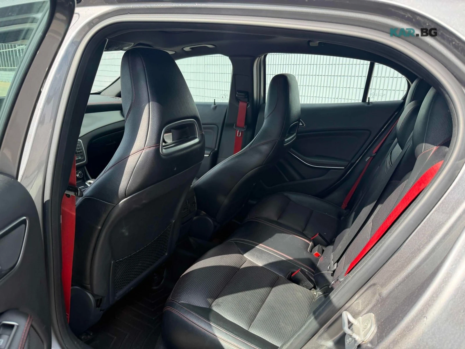 Mercedes-Benz GLA 45 AMG 4MATIC Автокредит Цена до България, снимка 12 - Автомобили и джипове - 55275433