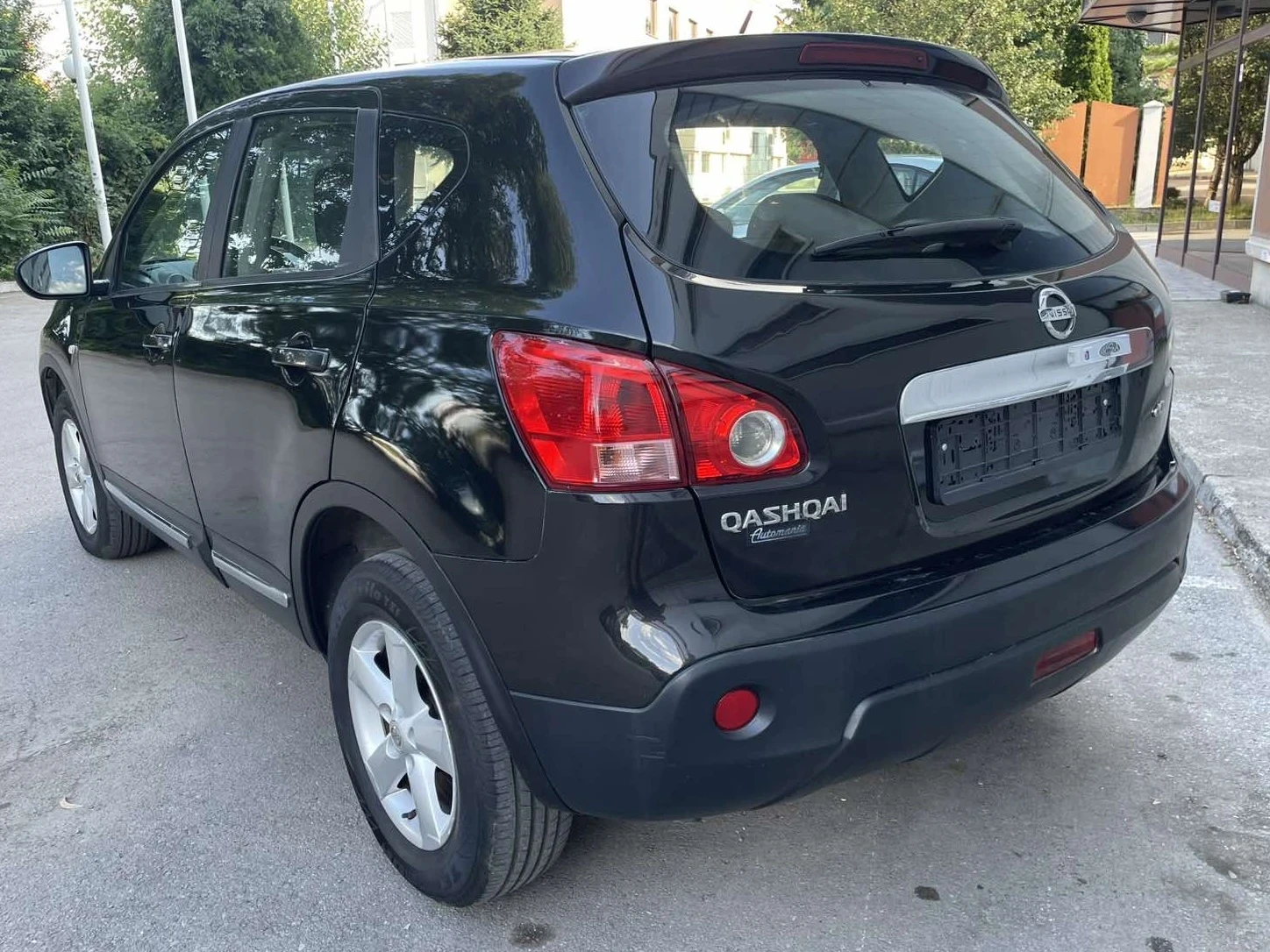 Nissan Qashqai 1.5 dCi, снимка 7 - Автомобили и джипове - 55294016