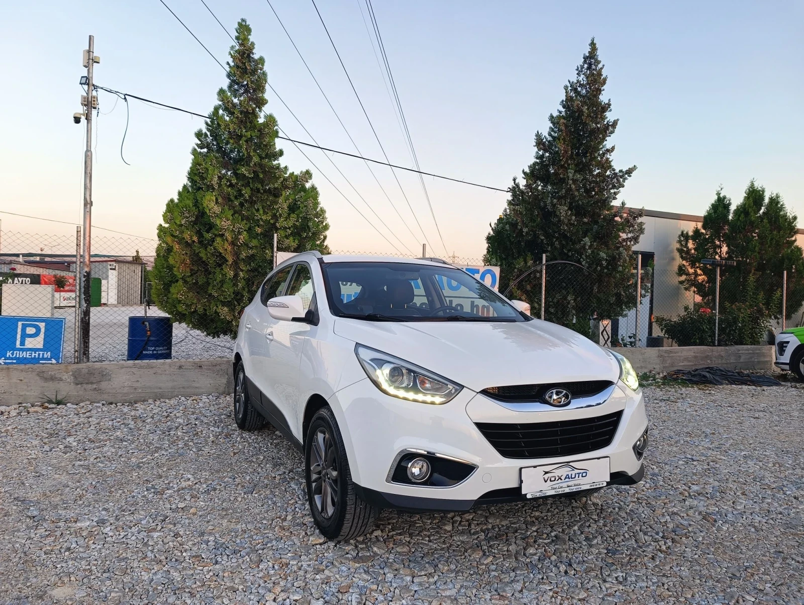Hyundai IX35 1.7 куб. ТОП СЪСТОЯНИЕ , снимка 3 - Автомобили и джипове - 55746235