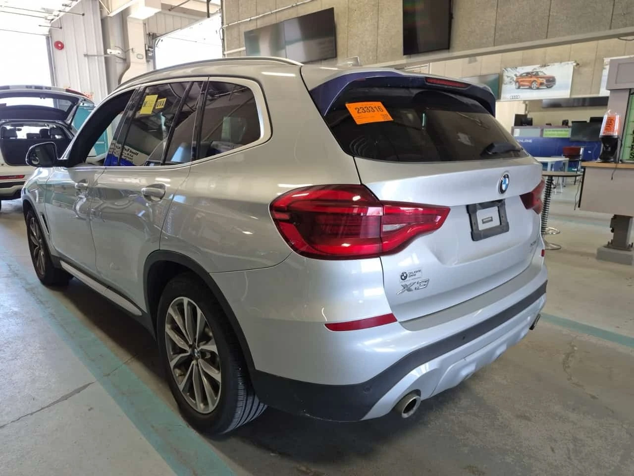 BMW X3 xDrive30i / camera / carfax / автокредит, снимка 2 - Автомобили и джипове - 55782193