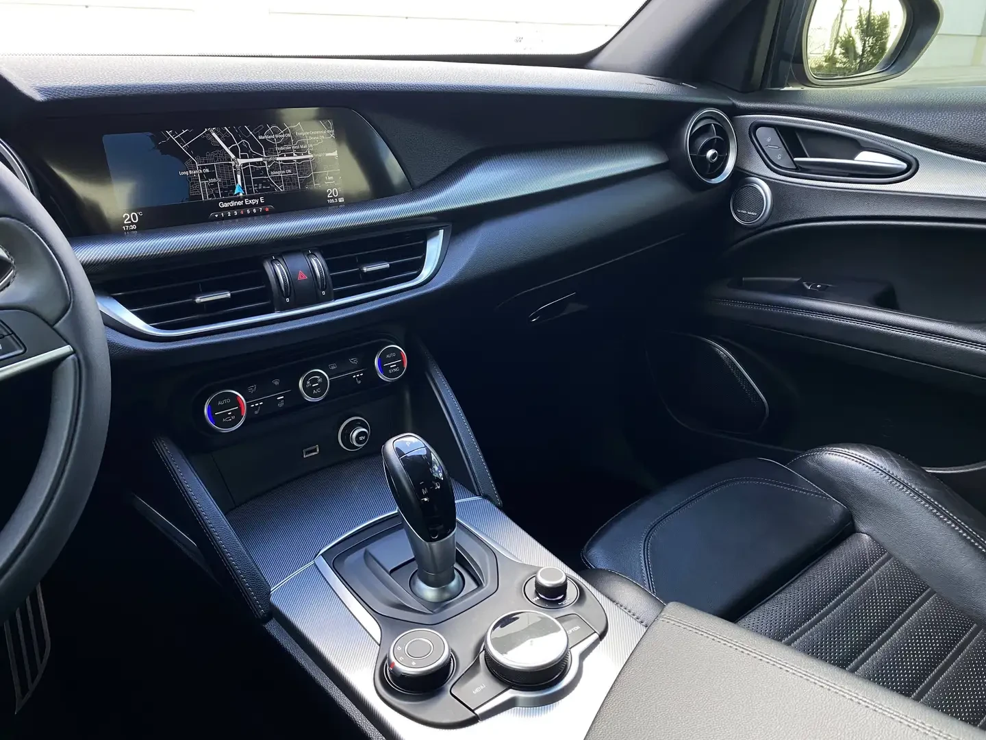 Alfa Romeo Stelvio Ti Sport Q4/��� ������������ ������/HARMAN/ADAPTIV | Mobile.bg � ����������� 14