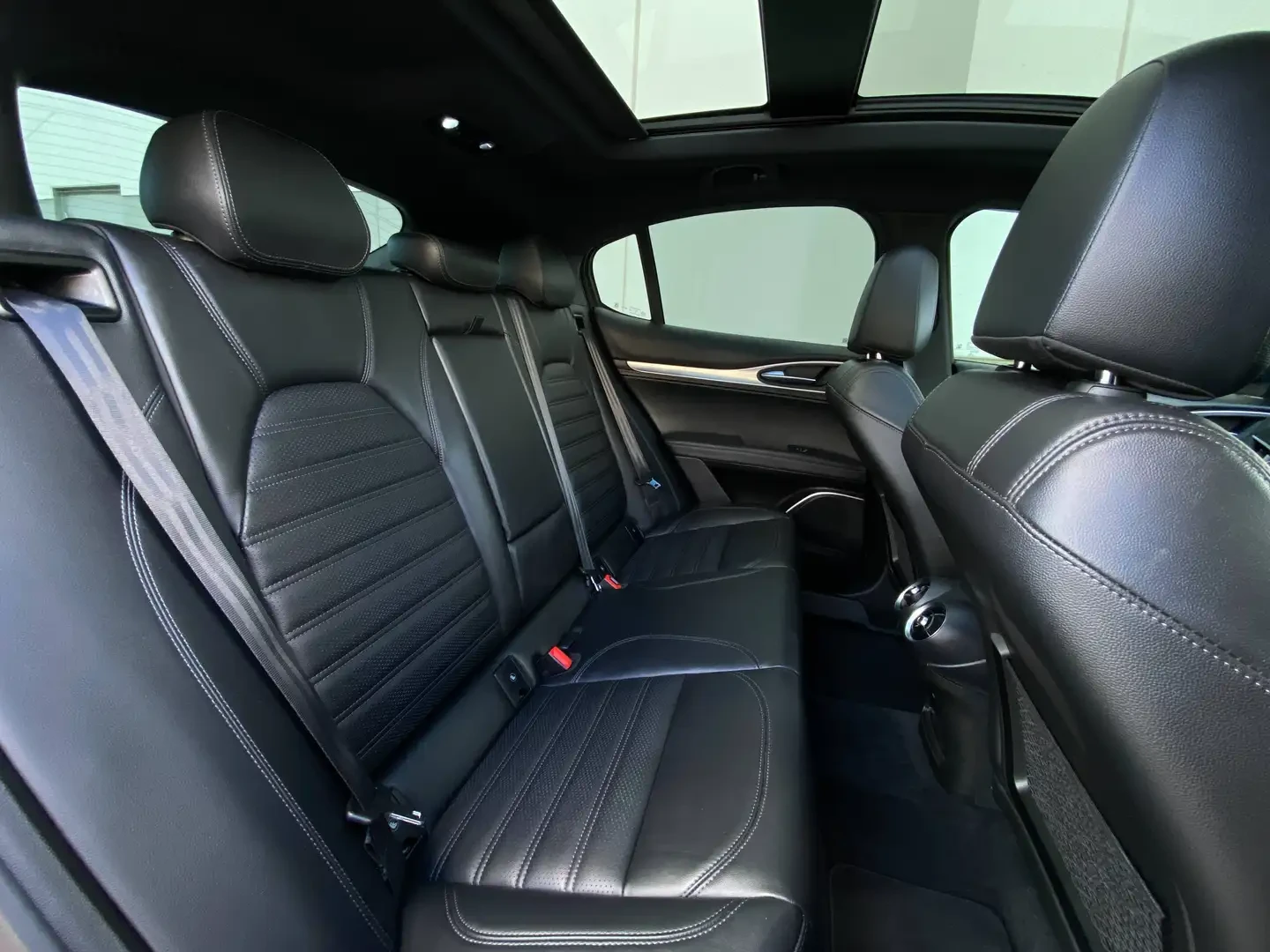 Alfa Romeo Stelvio Ti Sport Q4/��� ������������ ������/HARMAN/ADAPTIV | Mobile.bg � ����������� 16