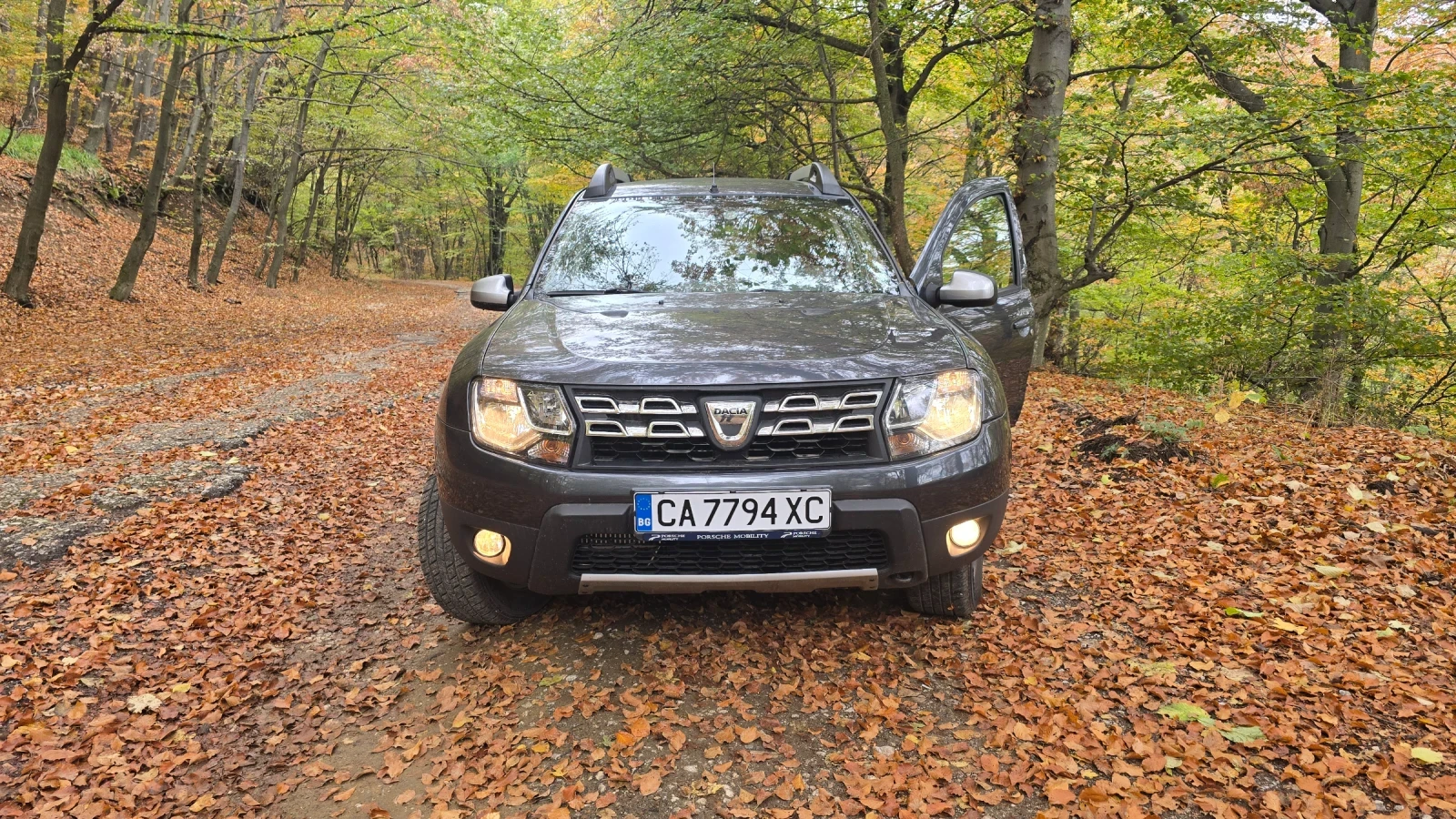 Dacia Duster, снимка 7 - Автомобили и джипове - 56556328