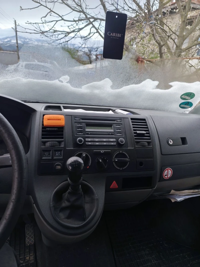 VW T5 1.9 TDI, снимка 9 - Бусове и автобуси - 51989255