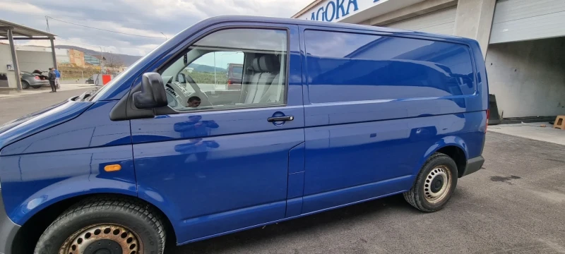 VW T5 1.9 TDI, снимка 2 - Бусове и автобуси - 48513302