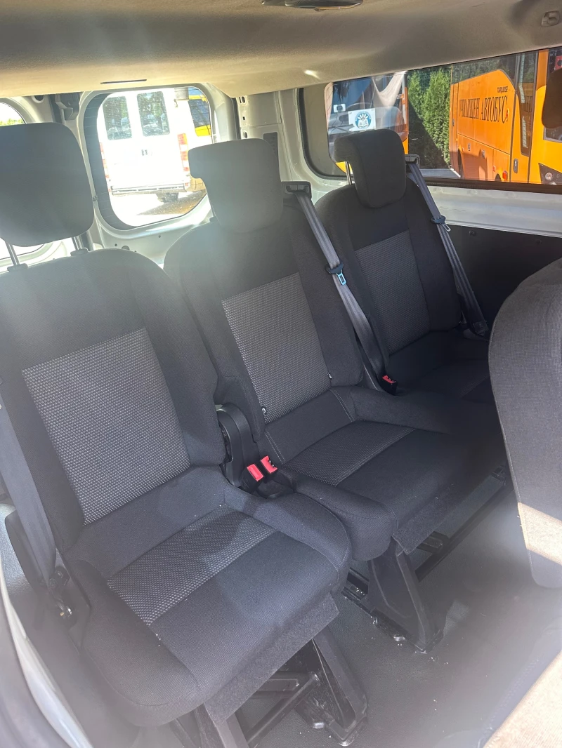 Ford Transit Custom 2.2 Клима 9 места, снимка 5 - Бусове и автобуси - 48738122