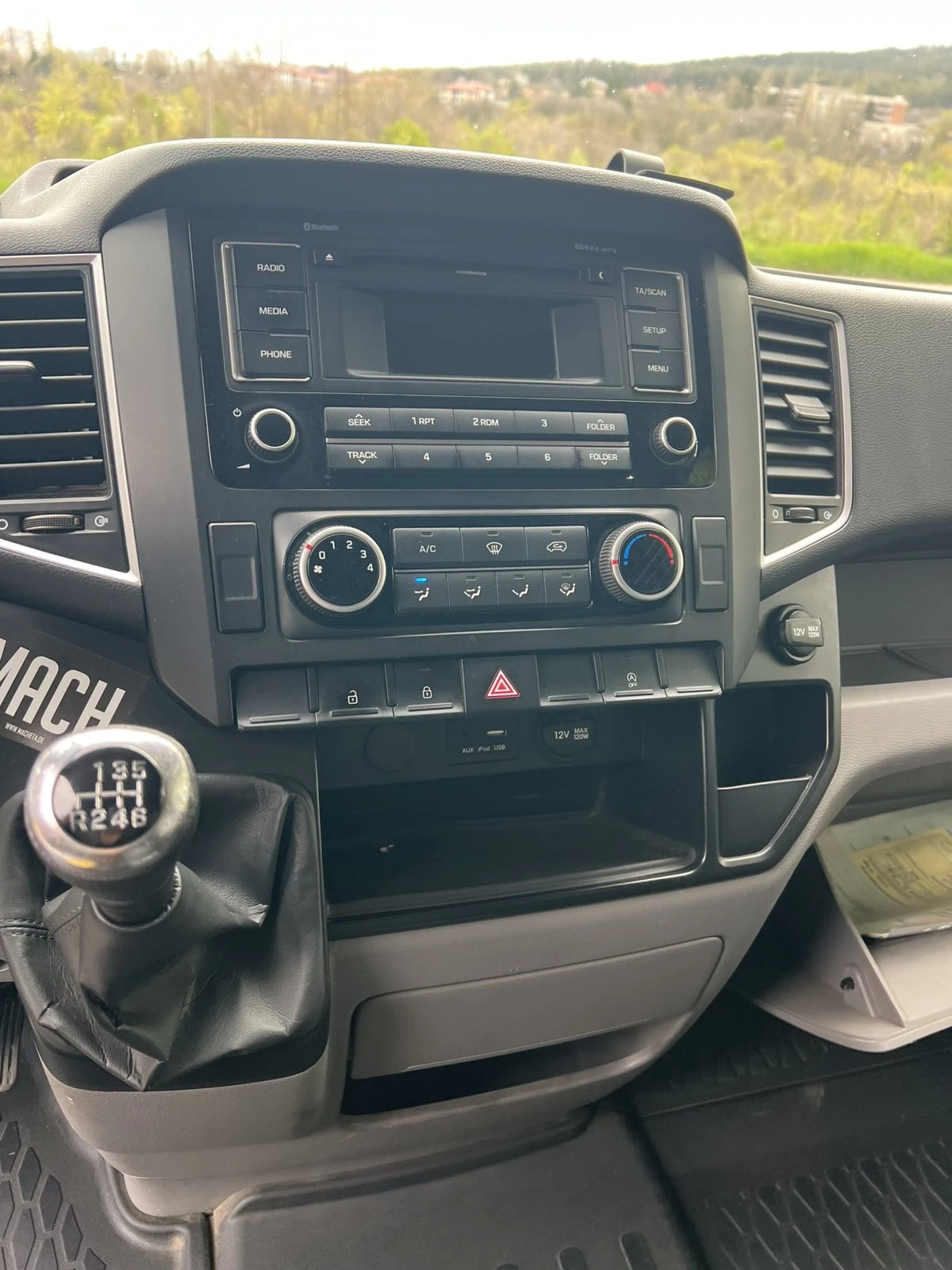 Hyundai H350, снимка 11 - Бусове и автобуси - 54226372