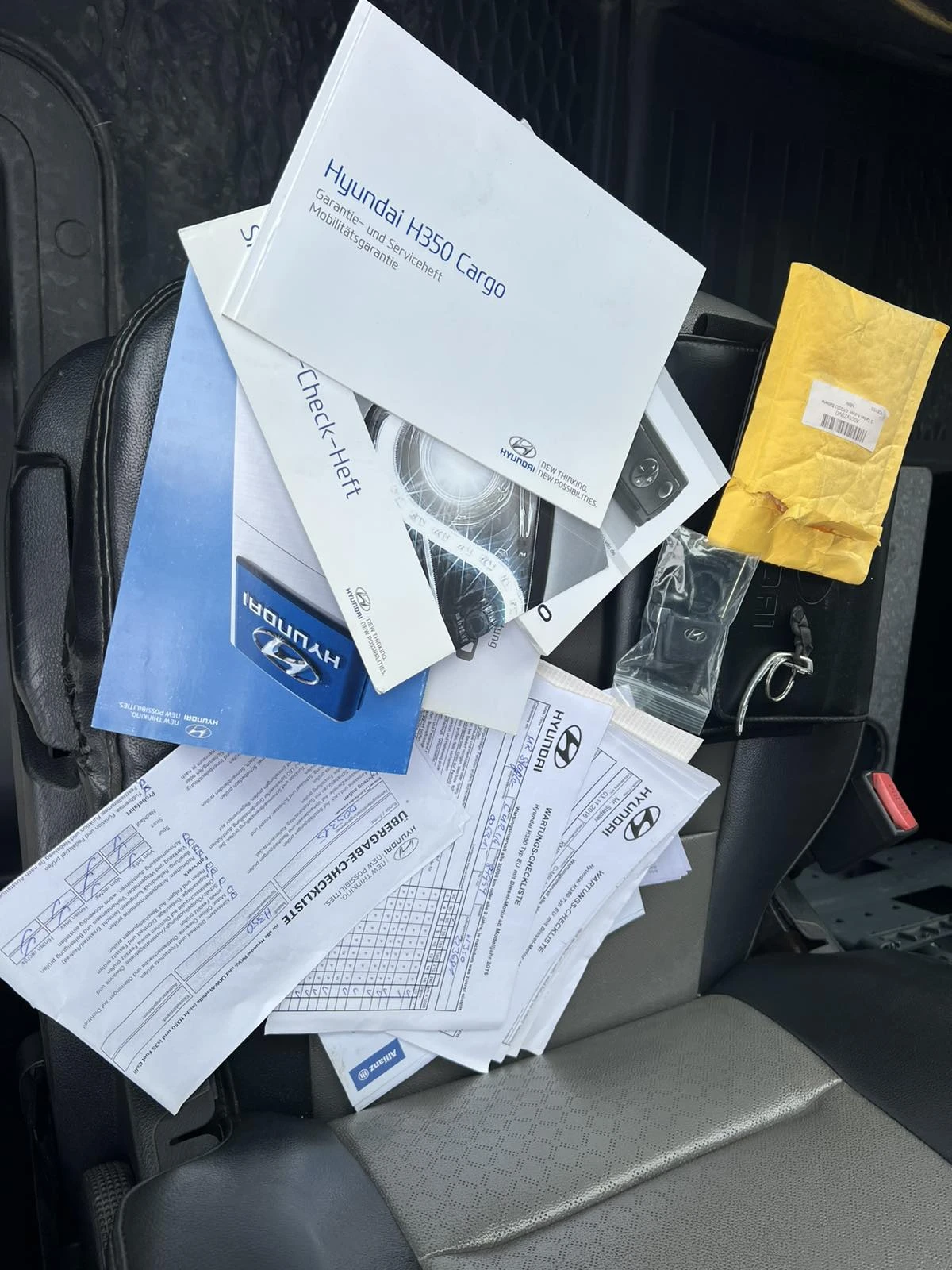 Hyundai H350, снимка 9 - Бусове и автобуси - 54226372