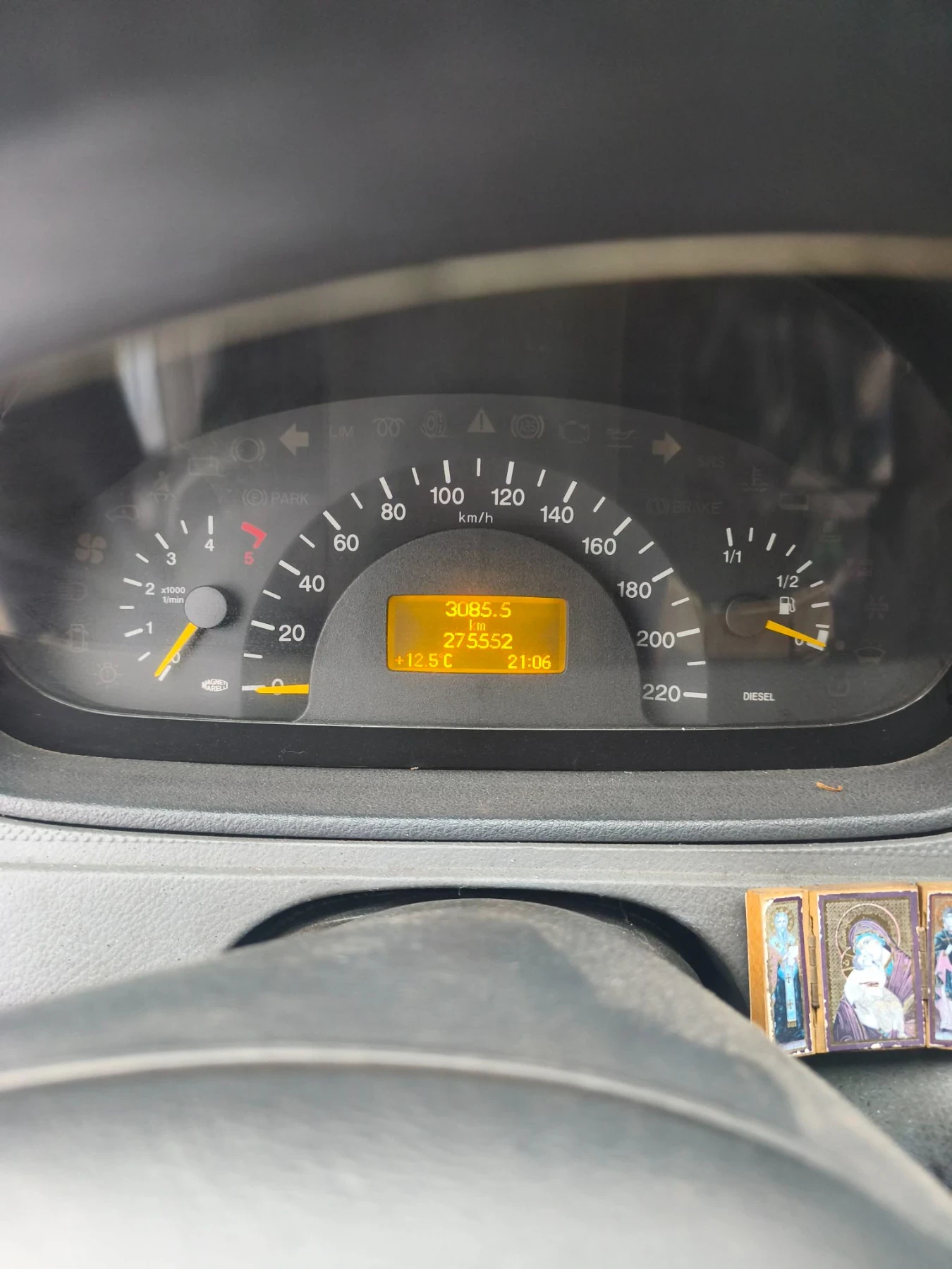 Mercedes-Benz Vito 111, снимка 8 - Бусове и автобуси - 56741538