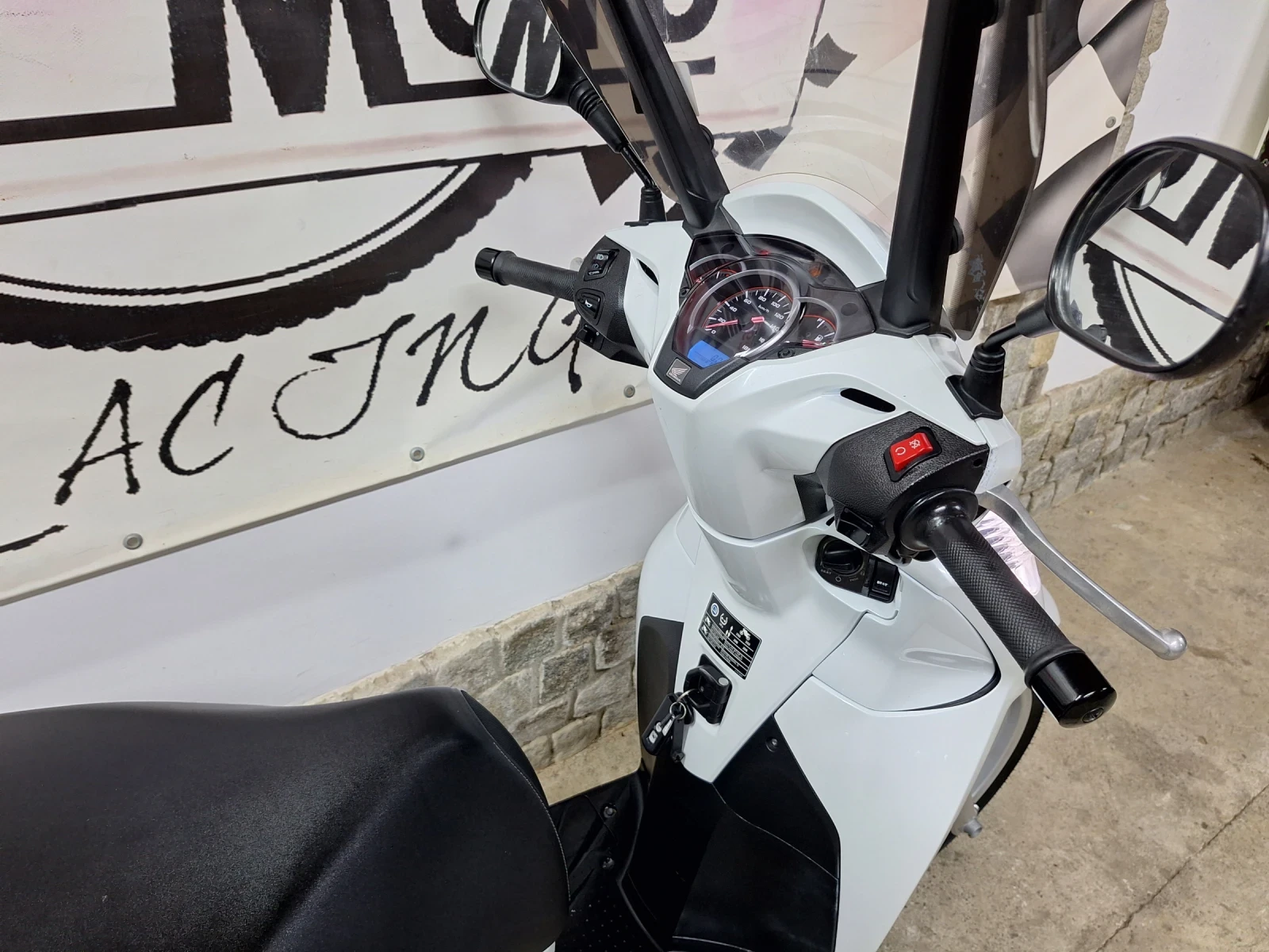 Honda Sh 300i / Full LED / ABS / 2 броя. - изображение 10