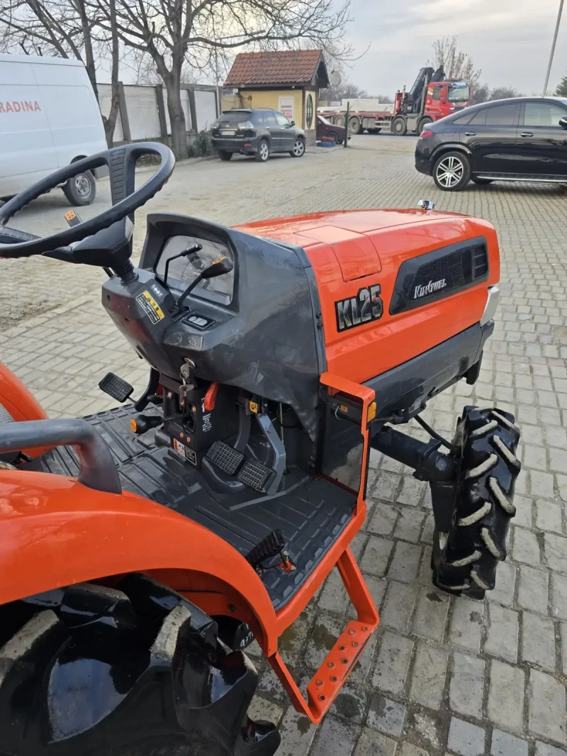 Трактор Kubota KL25, снимка 5 - Селскостопанска техника - 48416978