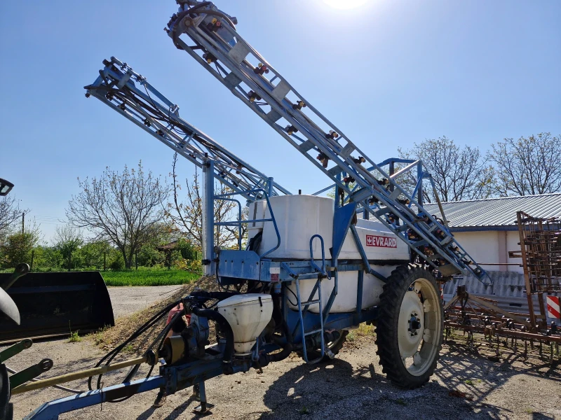 Пръскачка Hardi, снимка 2 - Селскостопанска техника - 52635216