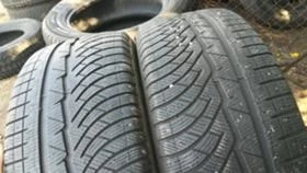 Гуми Зимни 235/45R18, снимка 2