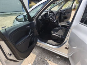 Opel Zafira 1.6 * Турбо* фабричен метан* 6+ 1 места* , снимка 9