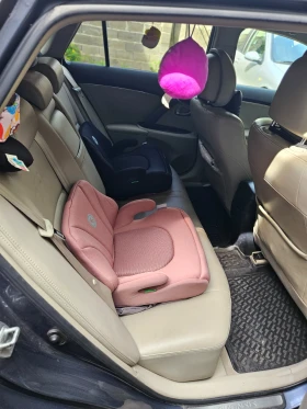 Toyota Avensis 2.2 D-4D 150 к.с., снимка 2