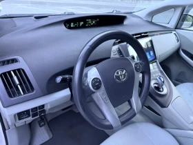 Toyota Prius СОЛАР* HEAD-UP* ГАЗ* AndroidAuto/CarPlay* РЕГИСТРИ, снимка 11