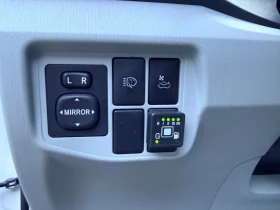 Toyota Prius СОЛАР* HEAD-UP* ГАЗ* AndroidAuto/CarPlay* РЕГИСТРИ, снимка 14