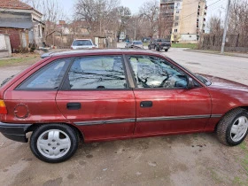 Opel Astra 1.6i, снимка 14