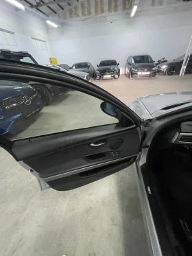 BMW 320 D/Парктр/Автомат/Завиващи фарове/ОБСЛУЖЕНА | Auto.bg — изображение 13