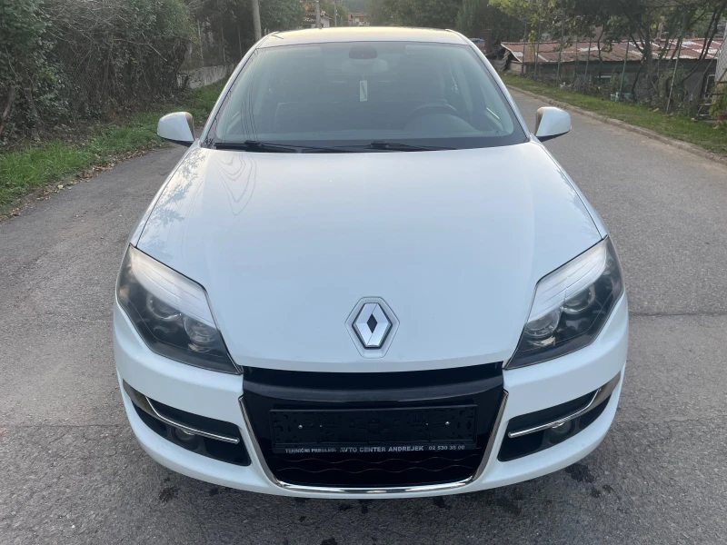 Renault Laguna 2.0 I, снимка 8 - Автомобили и джипове - 47323124