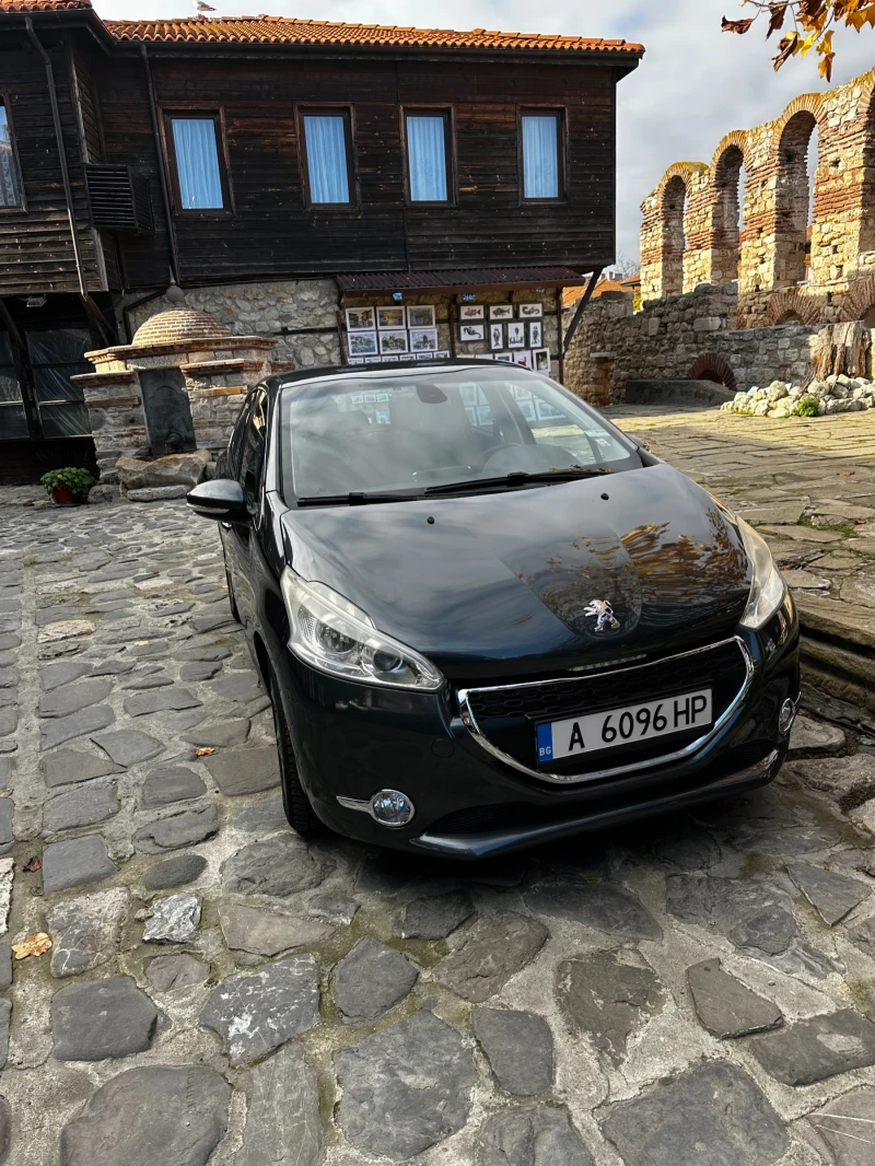 Peugeot 208 1.2, снимка 3 - Автомобили и джипове - 48001568