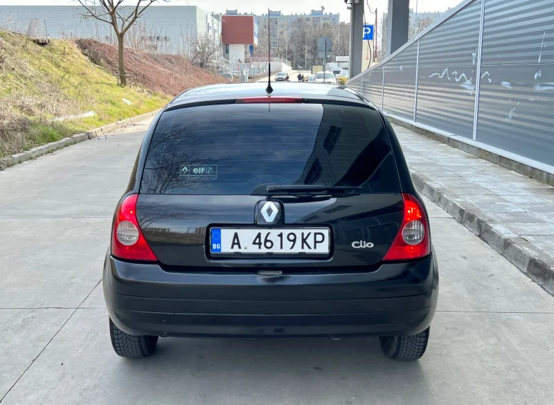 Renault Clio 1.4 75 к.с 2006г, снимка 3 - Автомобили и джипове - 49456082