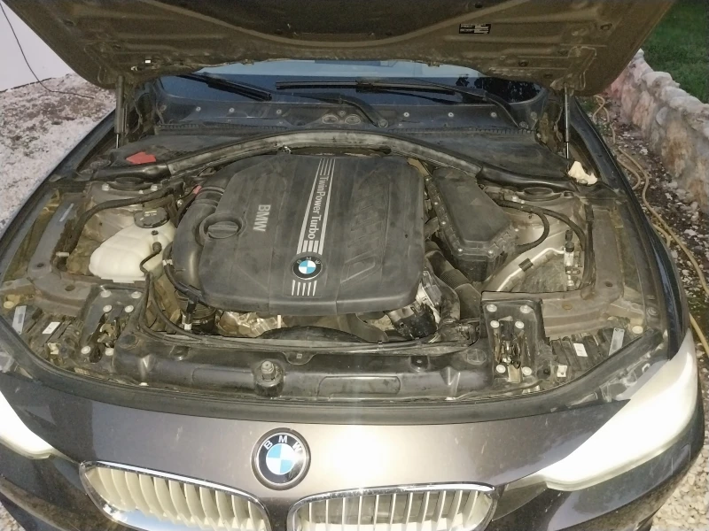 BMW 330 F 31, снимка 9 - Автомобили и джипове - 52559206